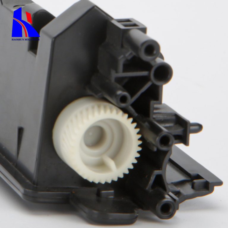 automotive plastic parts manufacturing companies